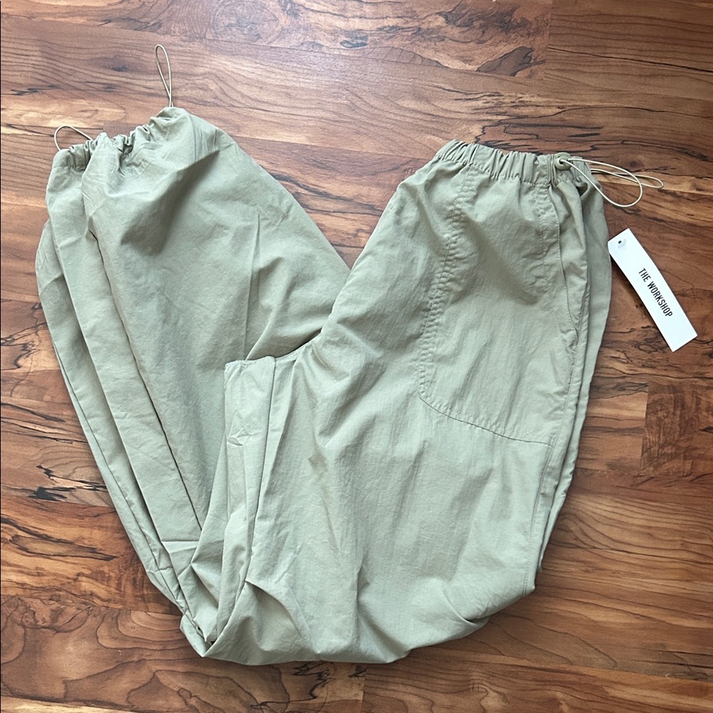 Parachute joggers